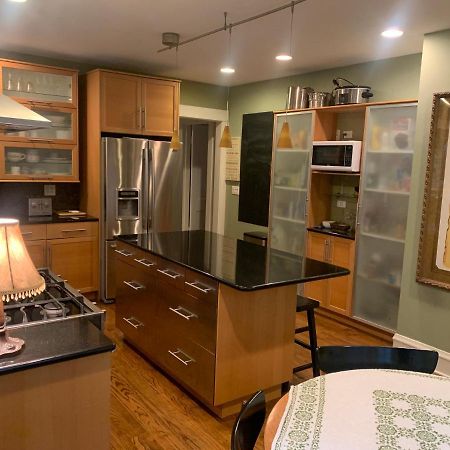Ferienwohnung Oak Park Beauties - Tree Lined Streets - Walkable Exterior foto