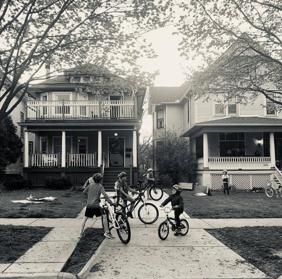 Ferienwohnung Oak Park Beauties - Tree Lined Streets - Walkable Exterior foto